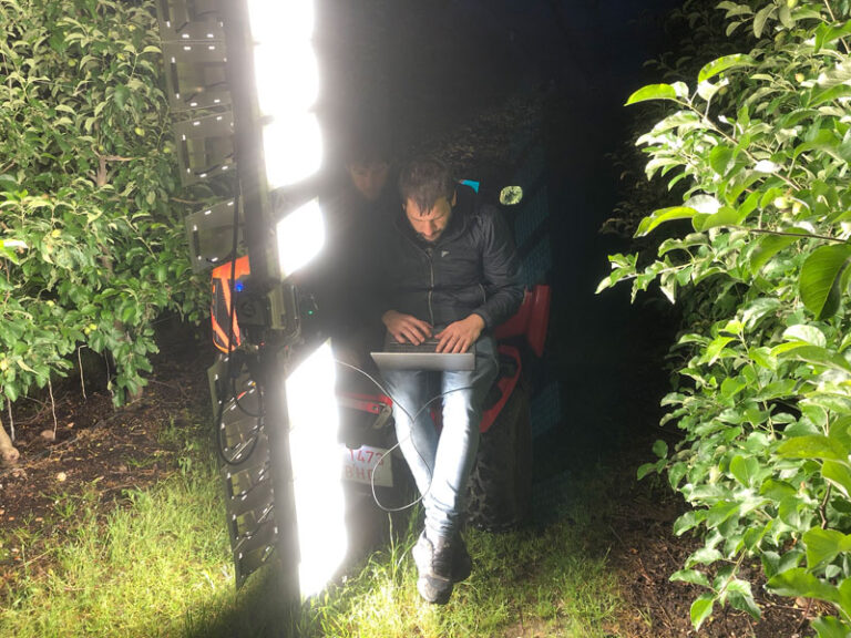 Origen de Agerpix en 2019, equipo trabajando en campo